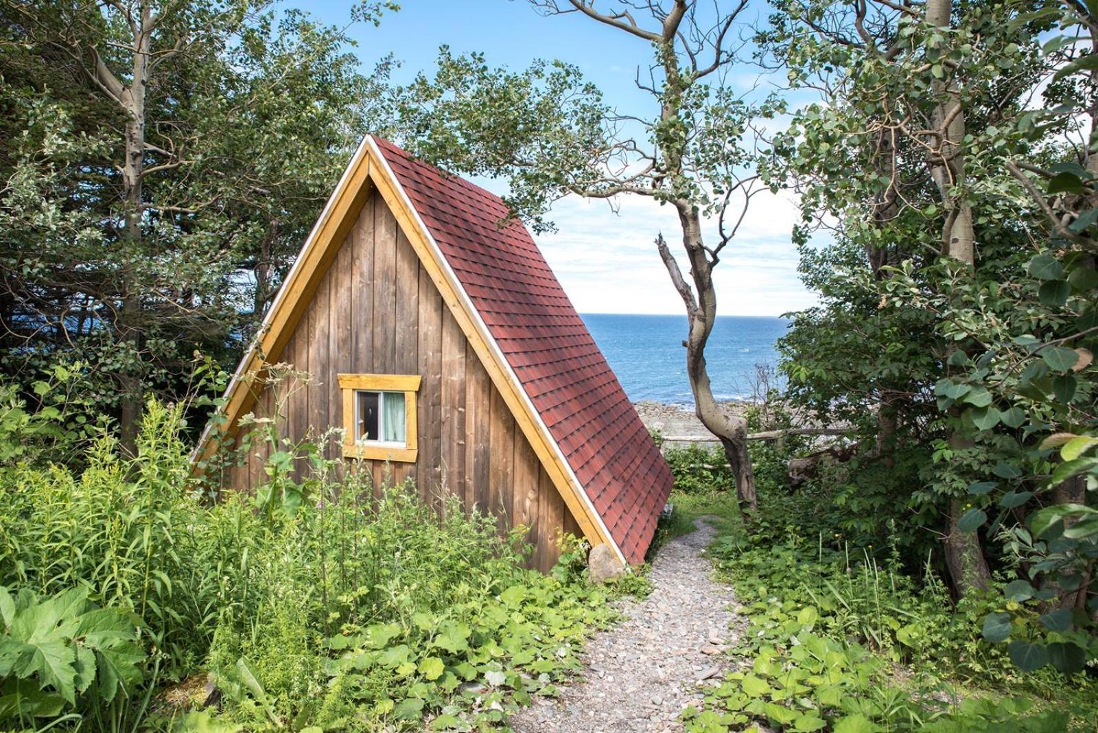 Auberge Festive Sea Shack Sainte Anne-des-Chênes Exterior foto