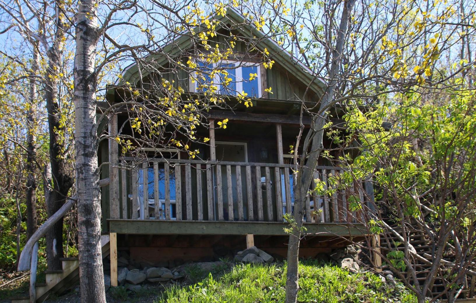 Auberge Festive Sea Shack Sainte Anne-des-Chênes Exterior foto